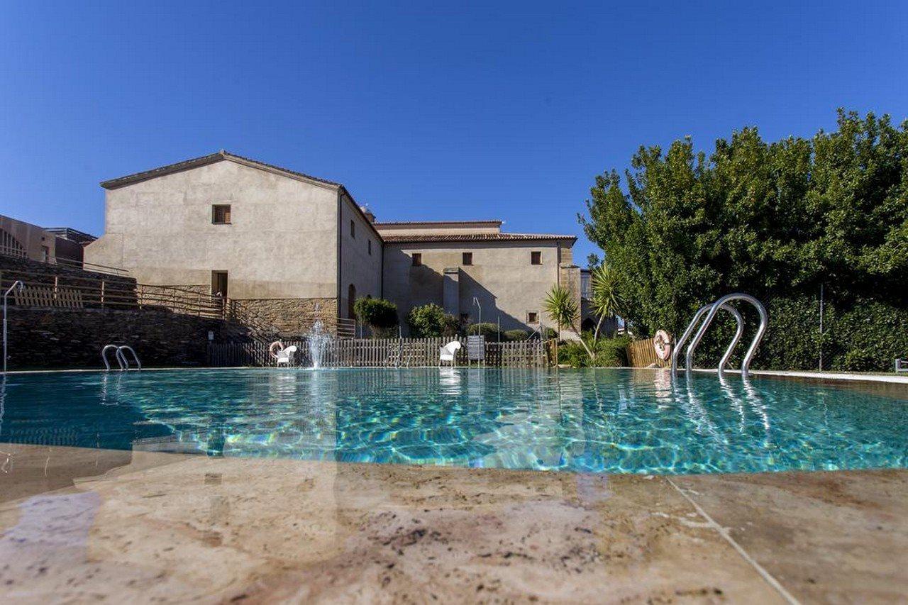 Hotel 4 Estrellas Conventual De Alcantara מראה חיצוני תמונה