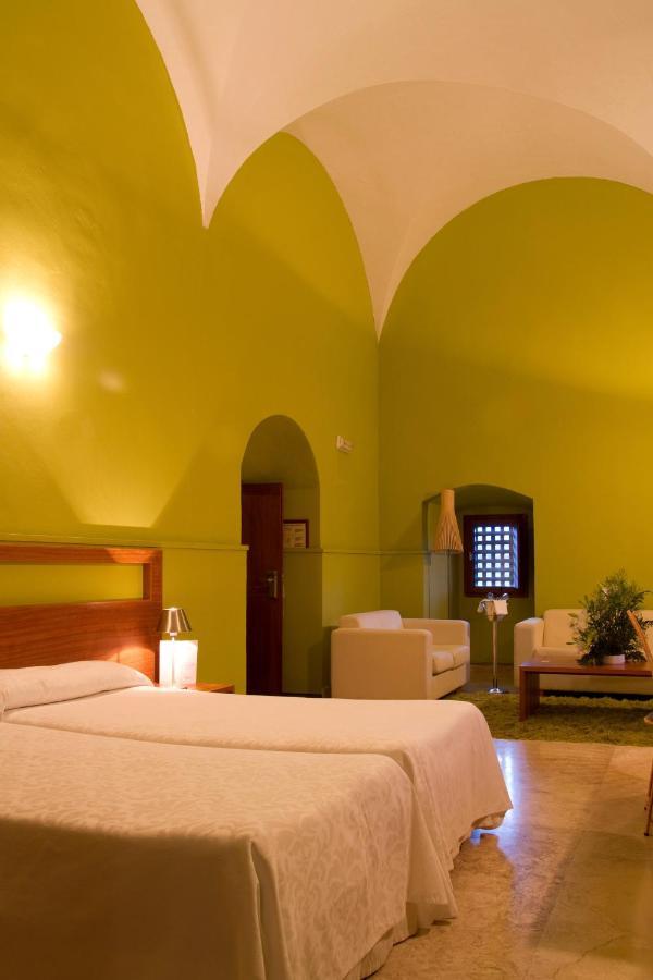 Hotel 4 Estrellas Conventual De Alcantara מראה חיצוני תמונה