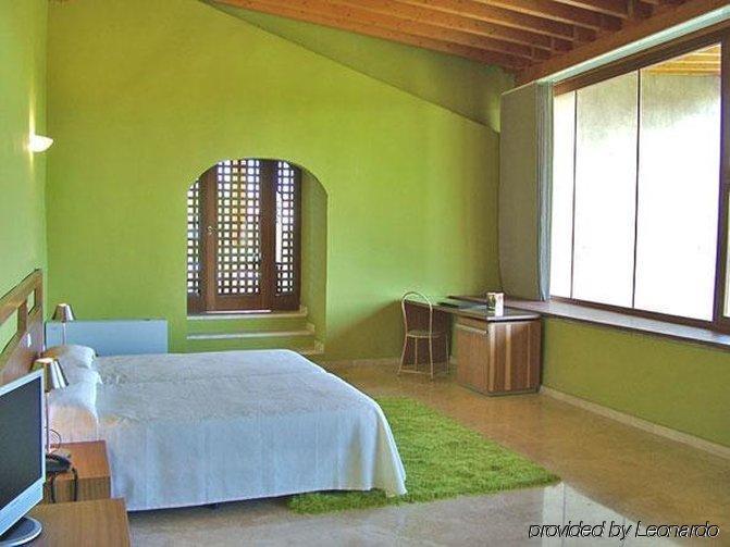 Hotel 4 Estrellas Conventual De Alcantara חדר תמונה