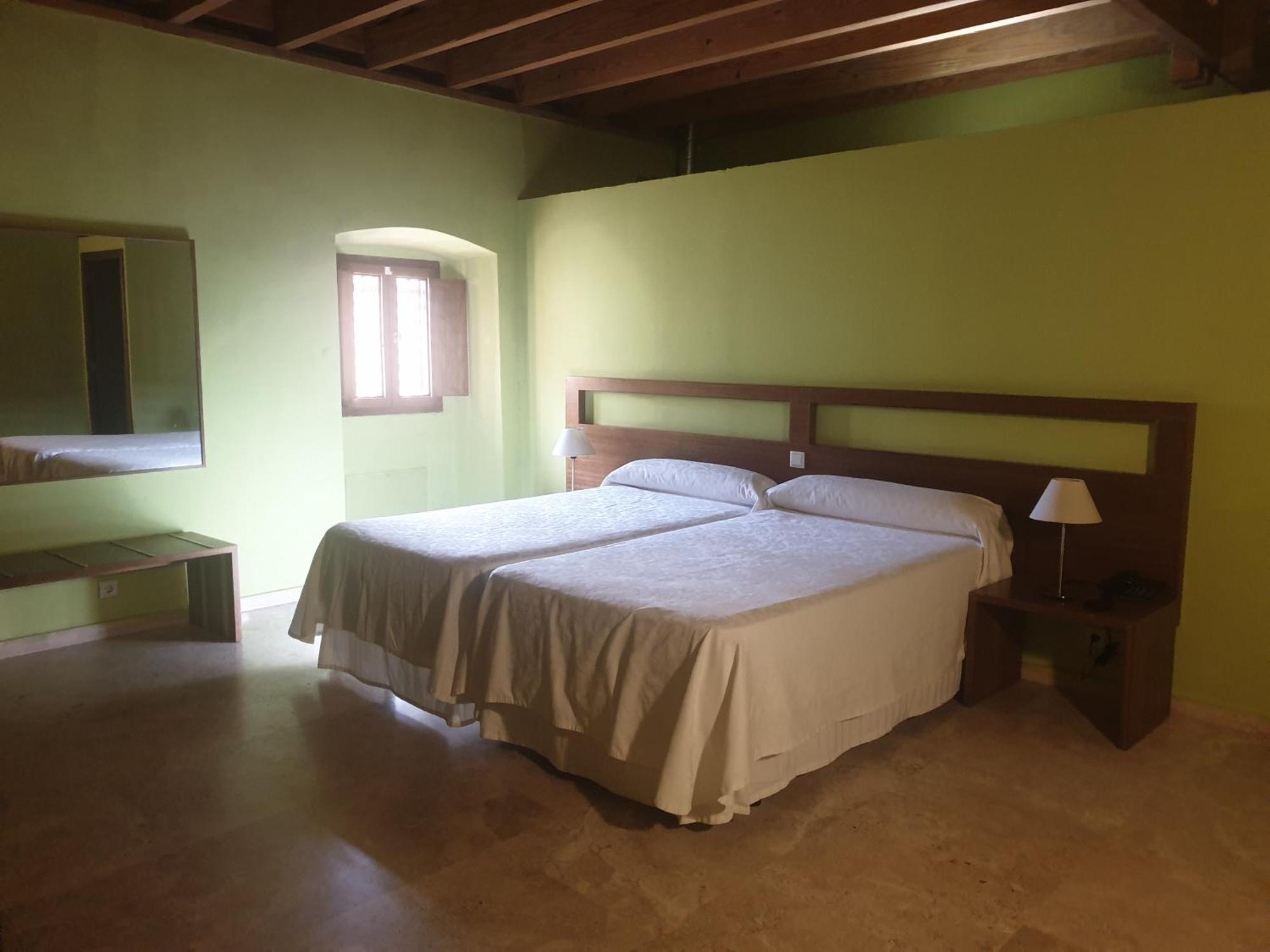 Hotel 4 Estrellas Conventual De Alcantara מראה חיצוני תמונה