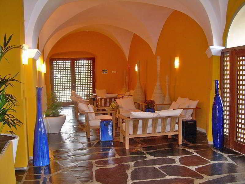 Hotel 4 Estrellas Conventual De Alcantara מראה פנימי תמונה